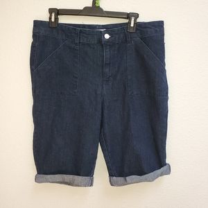 Jaclyn Smith jean shorts